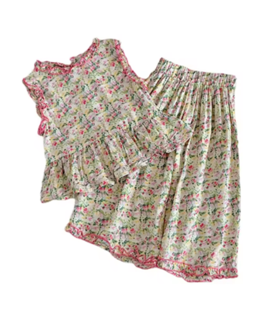 Conjunto floreado rosa 🌸
